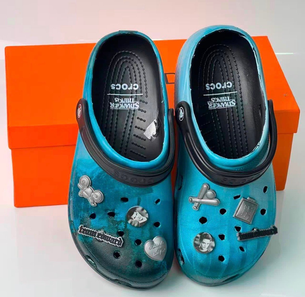 Chaussure ferme crocs